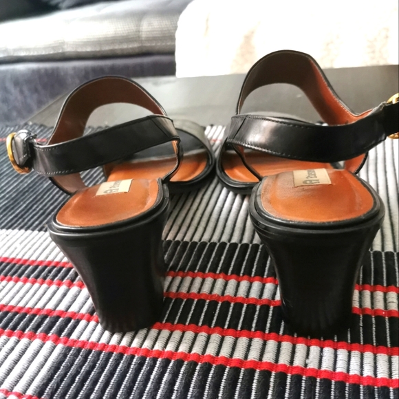 Leather sandals - Picture 2 of 7